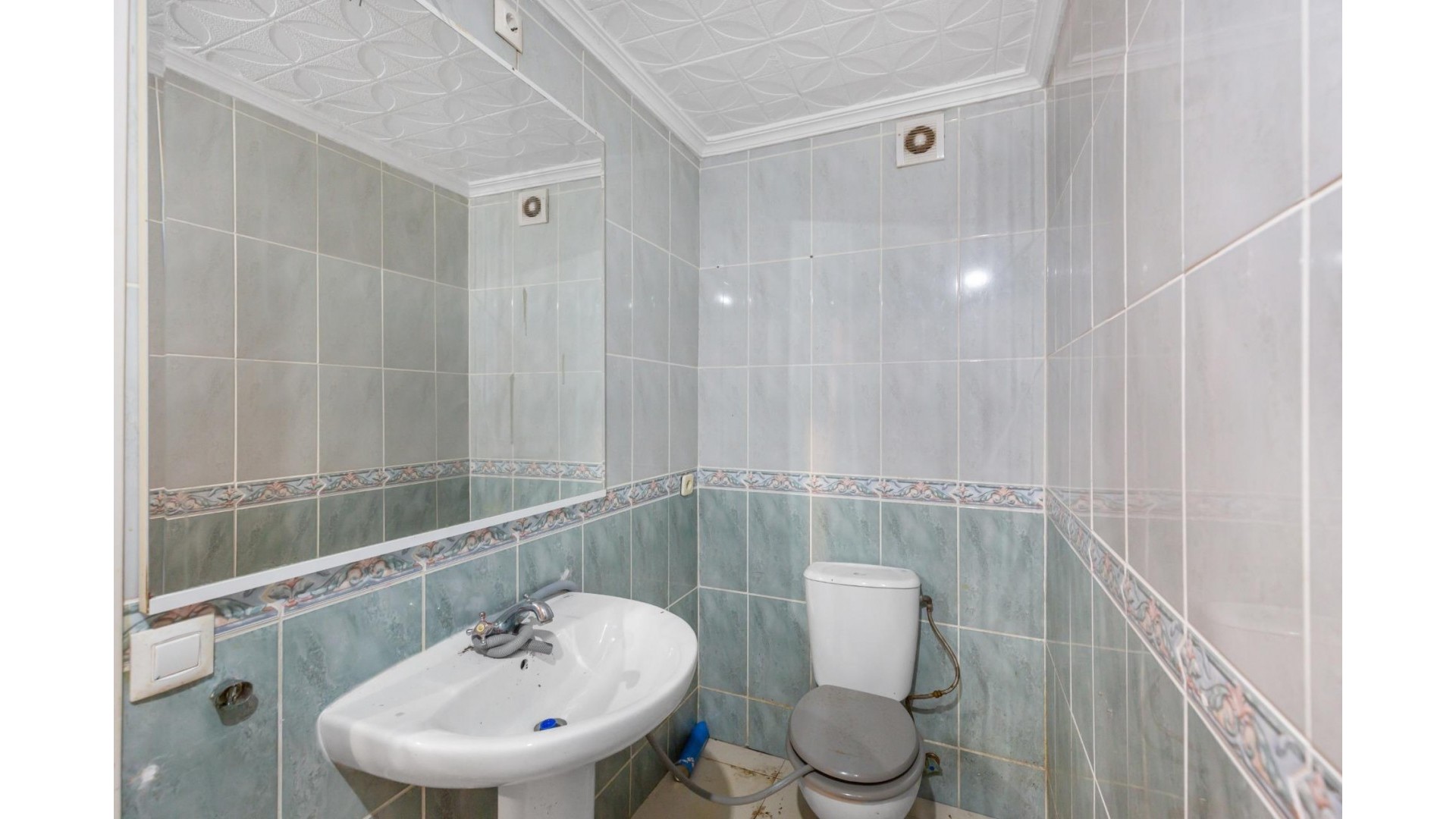 Herverkoop - Apartement Flat -
Torrevieja - Centro - Muelle Pesquero