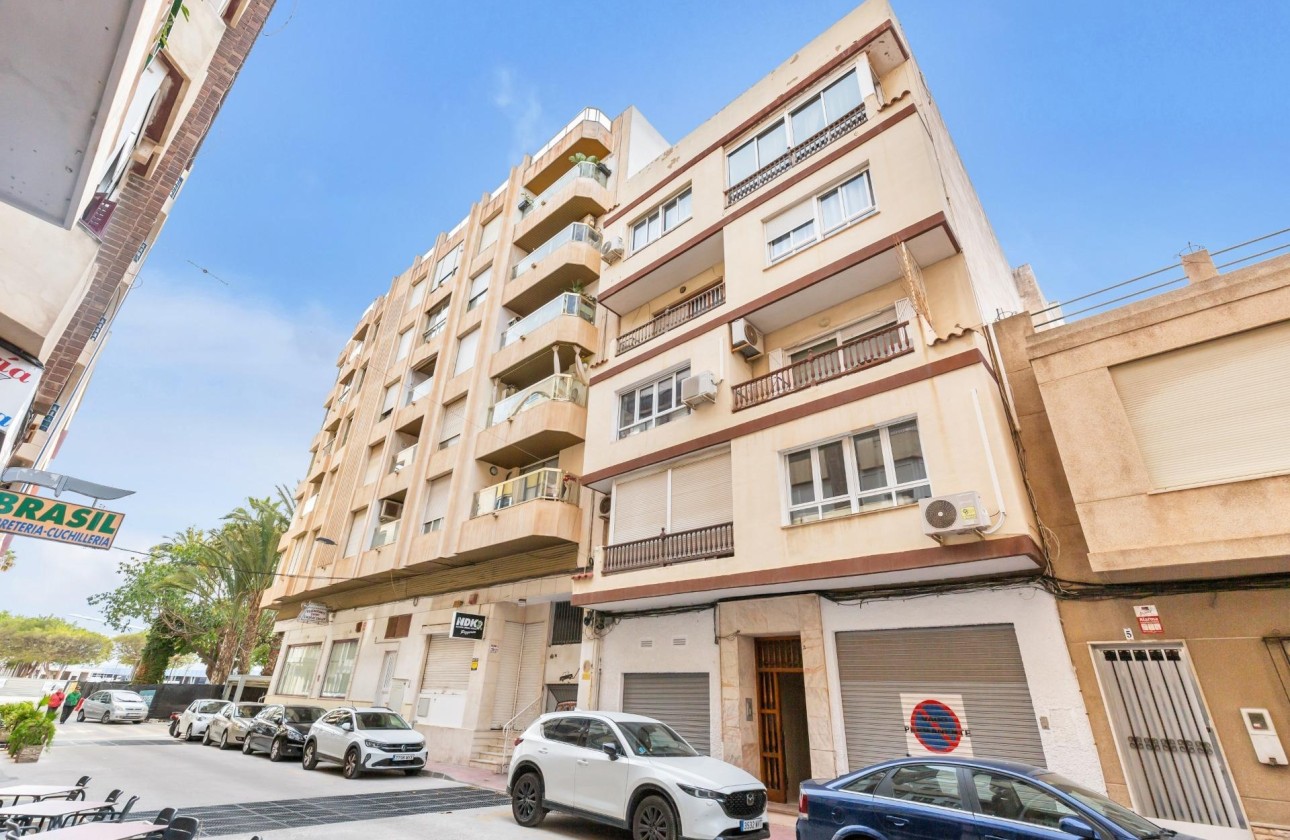 Herverkoop - Apartement Flat -
Torrevieja - Centro - Muelle Pesquero
