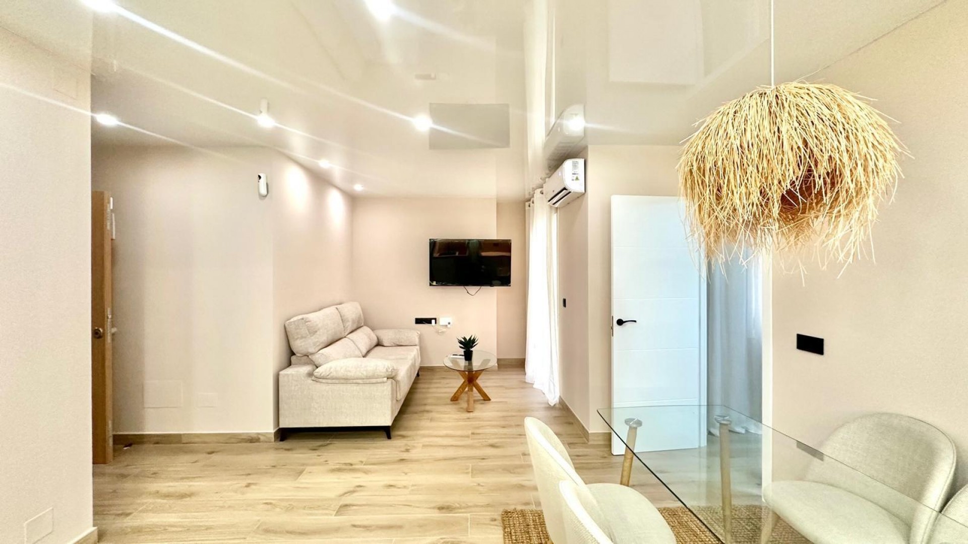 Herverkoop - Apartement Flat -
Torrevieja - Centro
