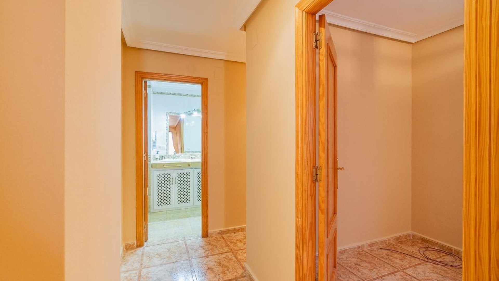 Herverkoop - Apartement Flat -
Torrevieja - Centro