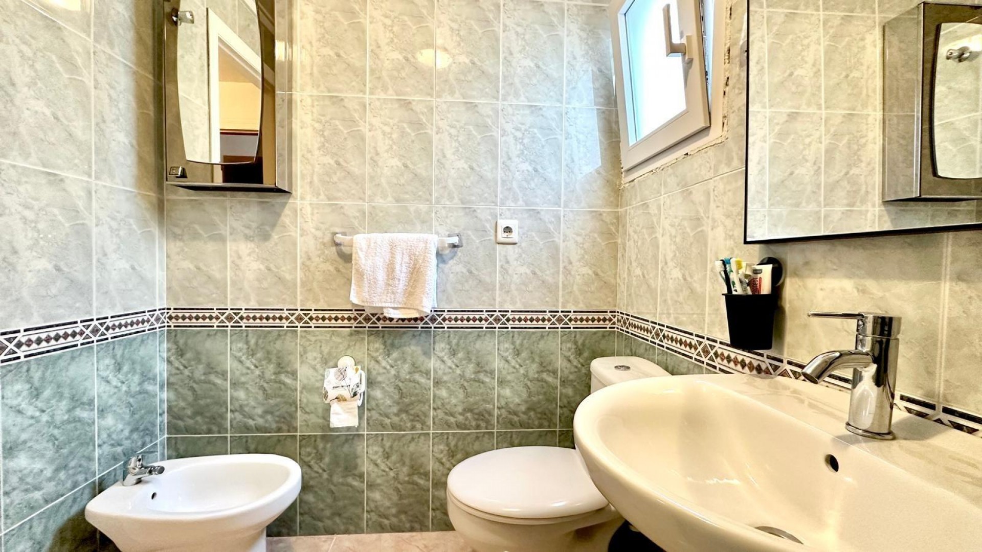 Herverkoop - Apartement Flat -
Torrevieja - Centro