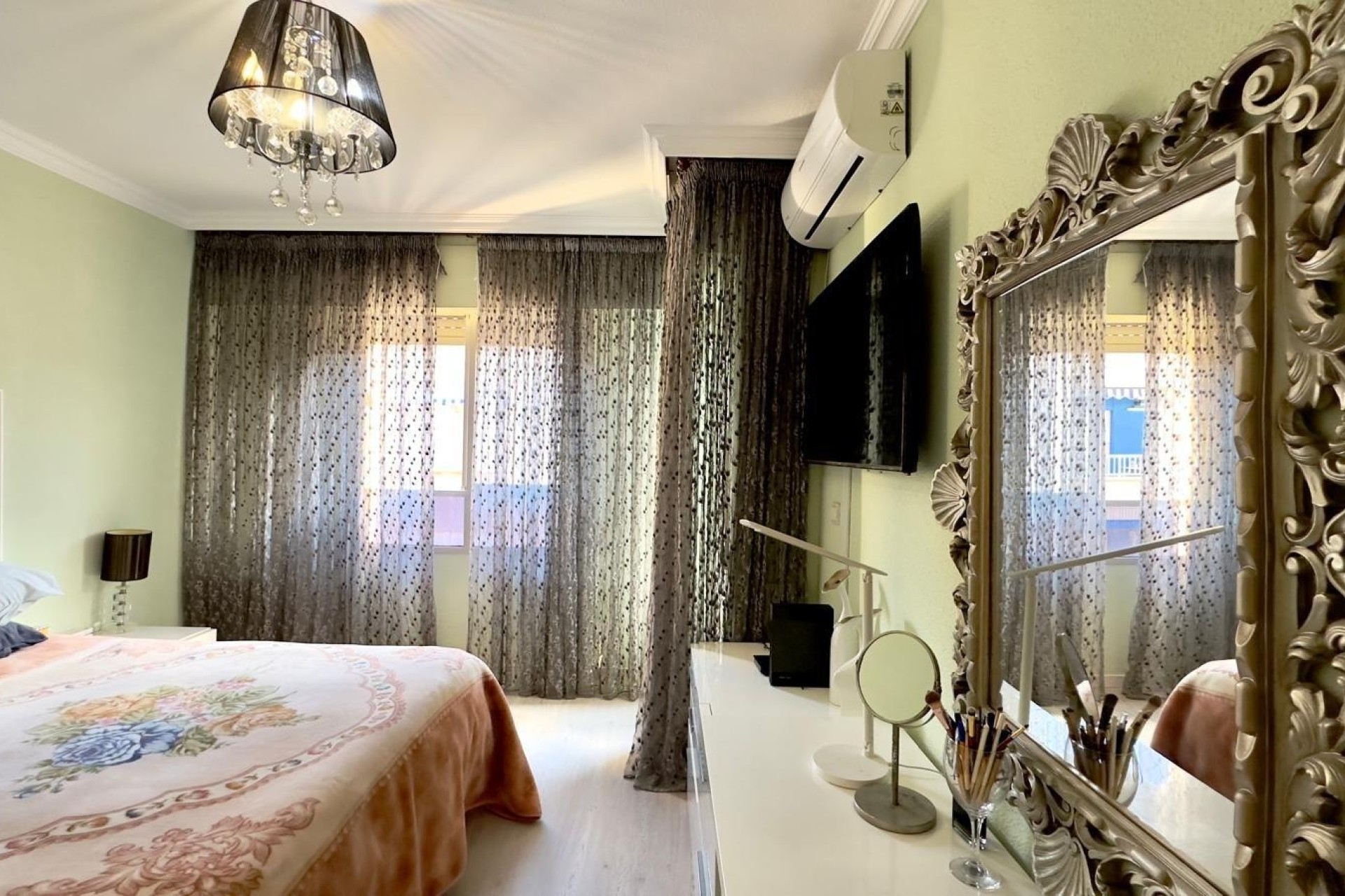 Herverkoop - Apartement Flat -
Torrevieja - Centro