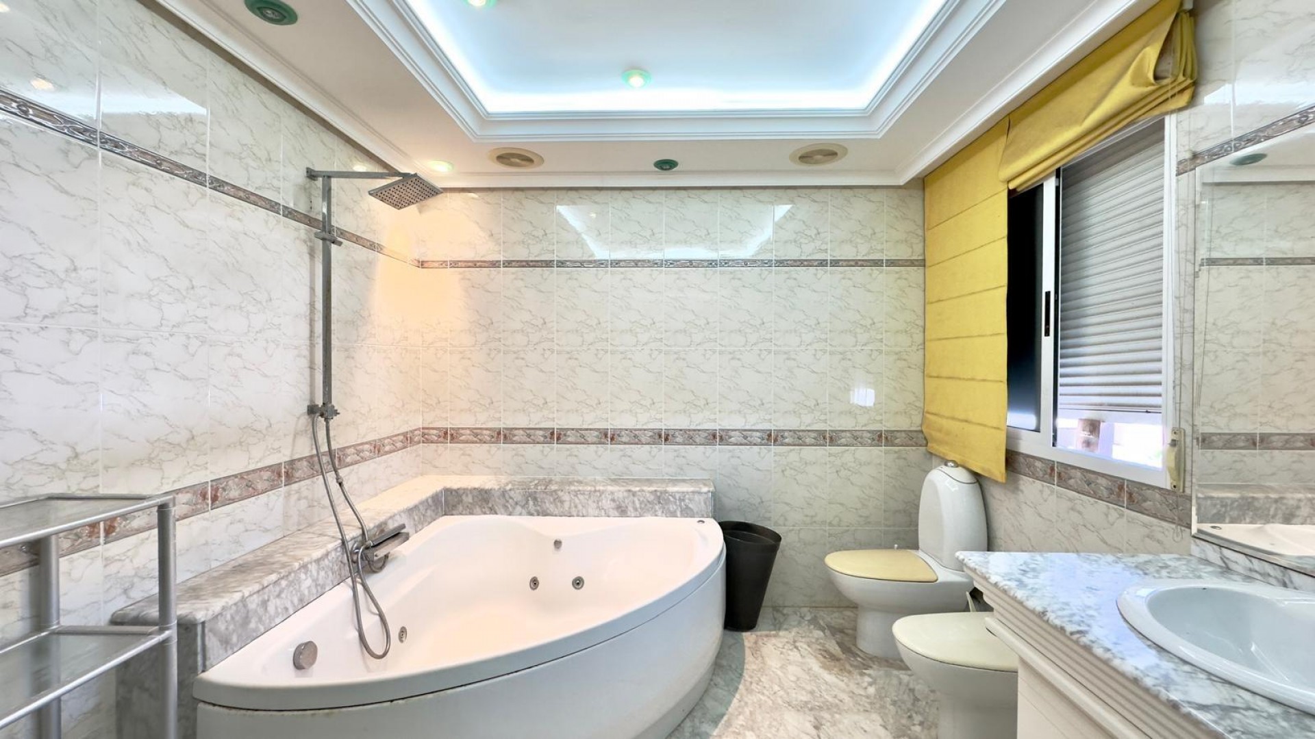 Herverkoop - Apartement Flat -
Torrevieja - Centro