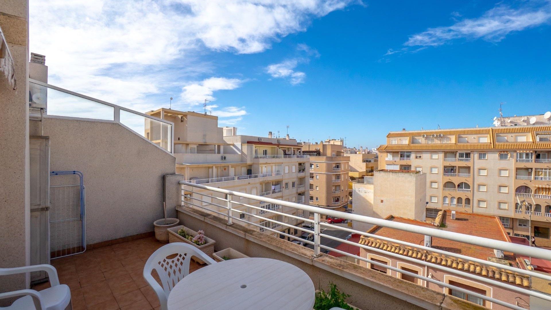 Herverkoop - Apartement Flat -
Torrevieja - Centro