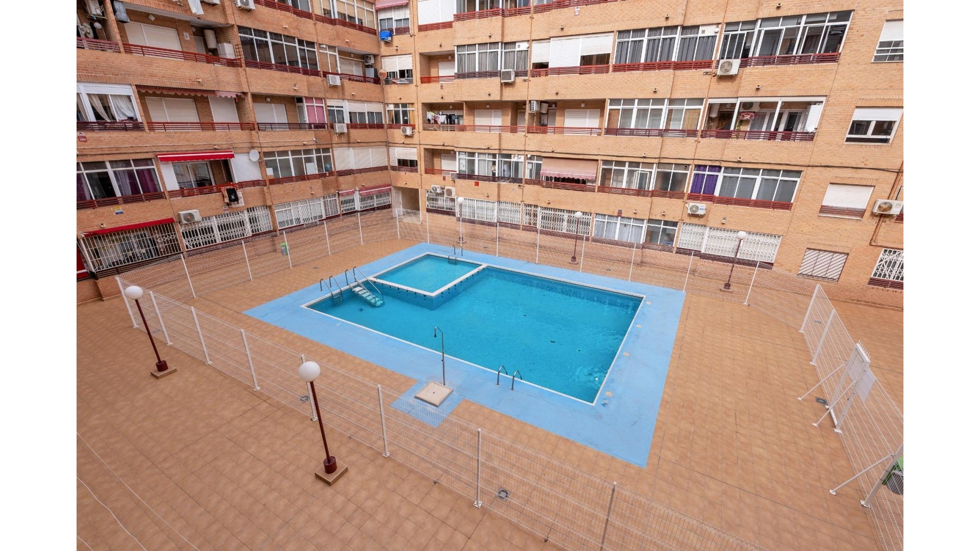 Herverkoop - Apartement Flat -
Torrevieja - Centro