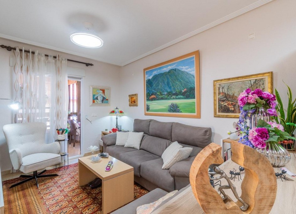 Herverkoop - Apartement Flat -
Torrevieja - Centro