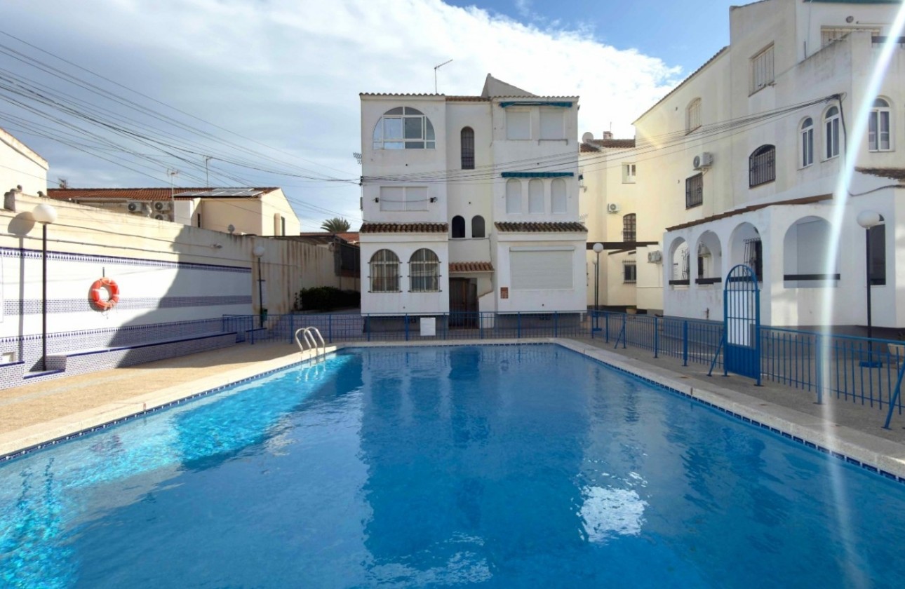 Herverkoop - Apartement Flat -
Torrevieja - El Acequión - Los Náufragos