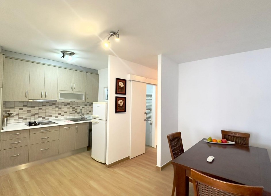 Herverkoop - Apartement Flat -
Torrevieja - El limonar