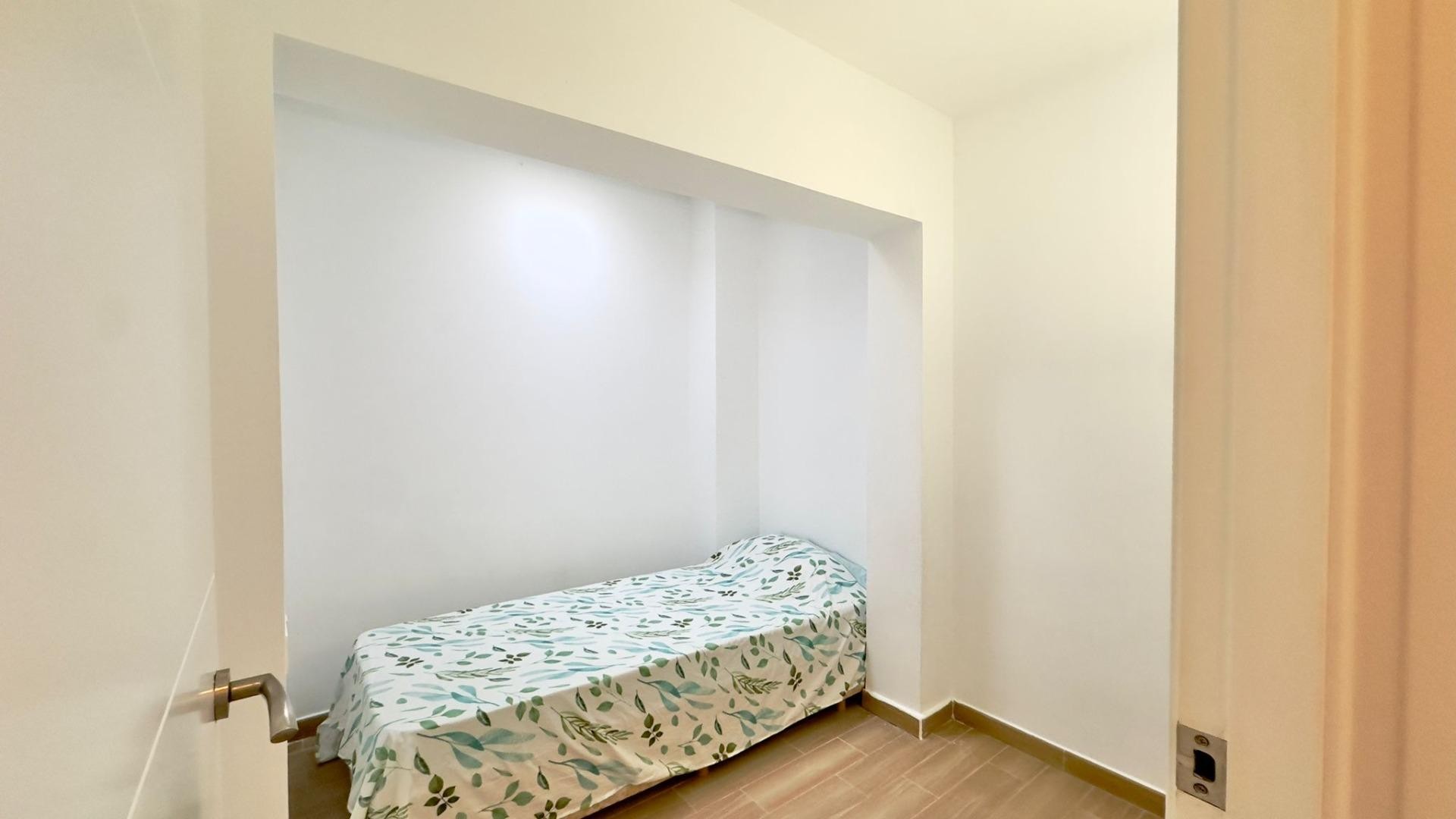 Herverkoop - Apartement Flat -
Torrevieja - El limonar