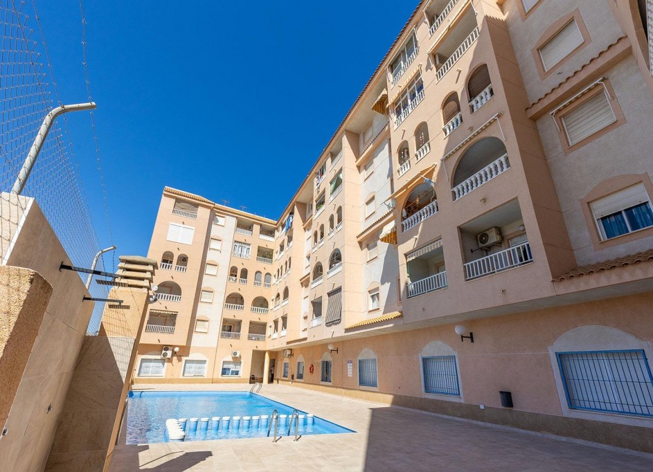 Herverkoop - Apartement Flat -
Torrevieja - El molino