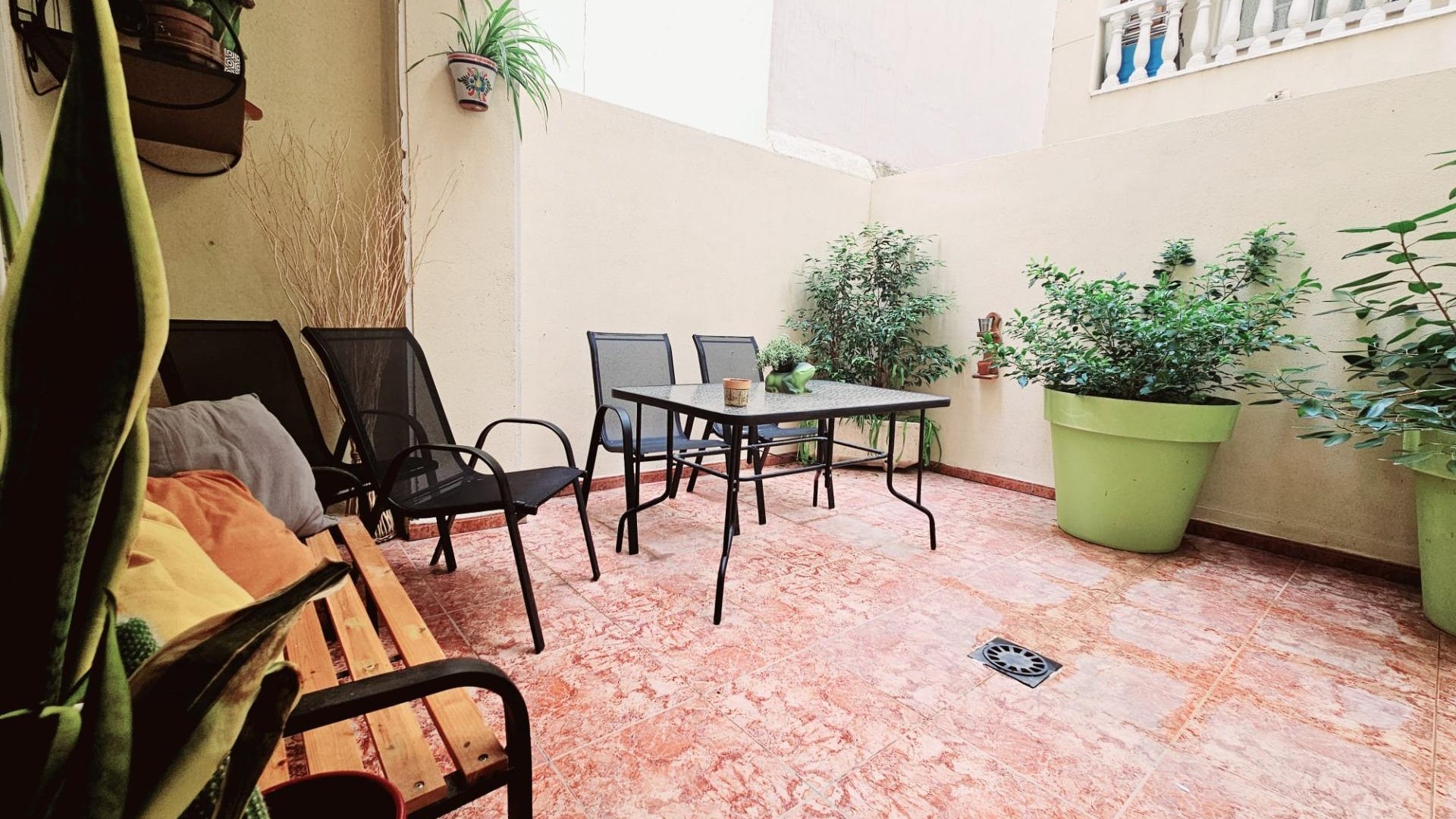 Herverkoop - Apartement Flat -
Torrevieja - Estacion de autobuses