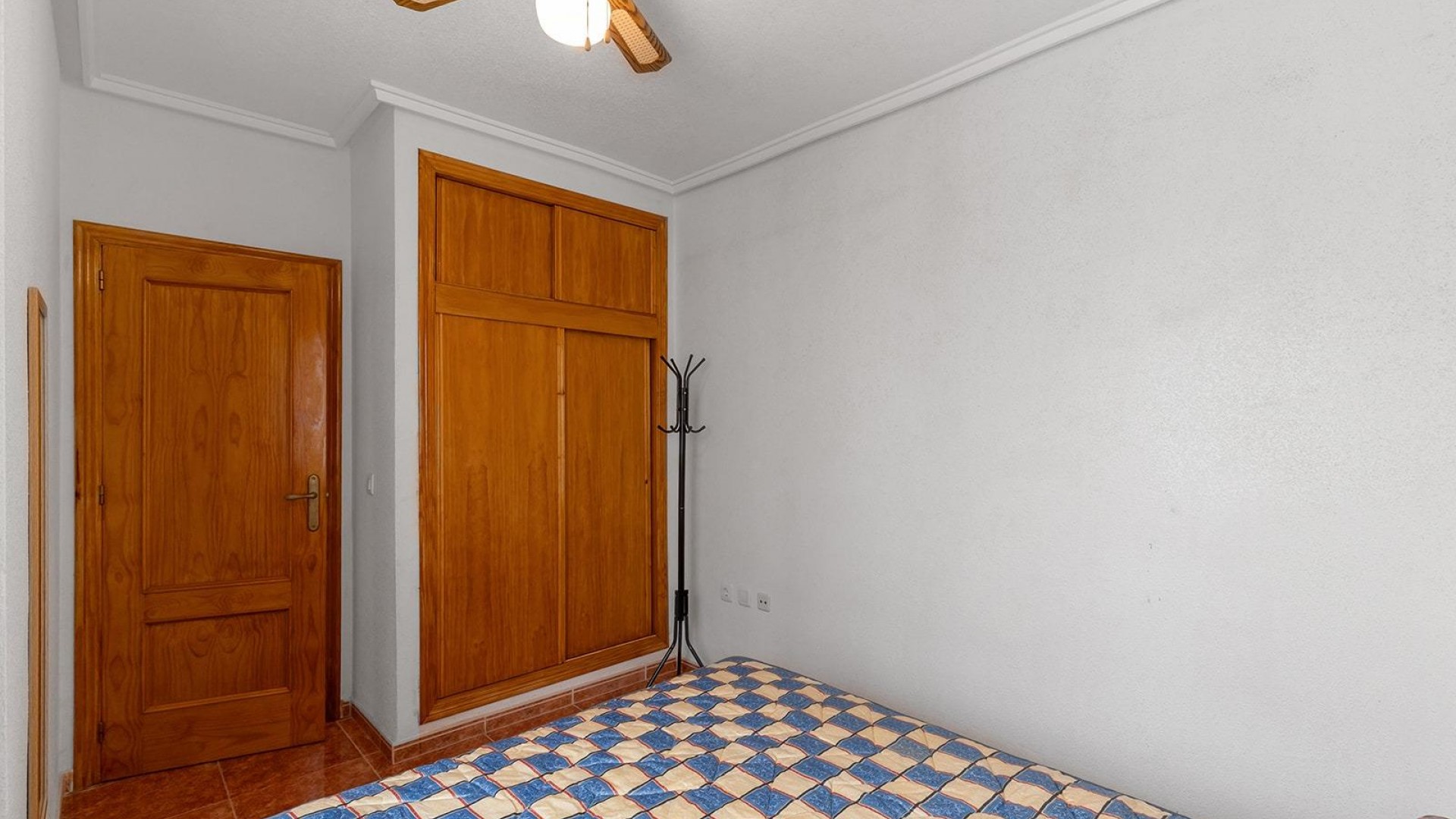 Herverkoop - Apartement Flat -
Torrevieja - Estacion de autobuses