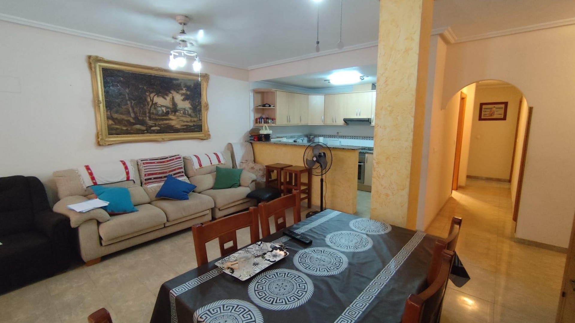 Herverkoop - Apartement Flat -
Torrevieja - Estacion de autobuses