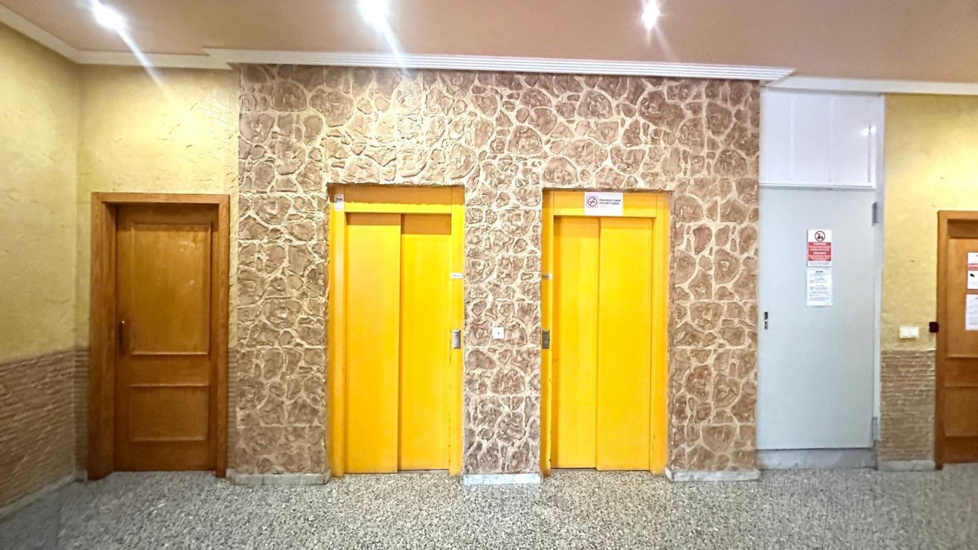 Herverkoop - Apartement Flat -
Torrevieja - Estacion de autobuses