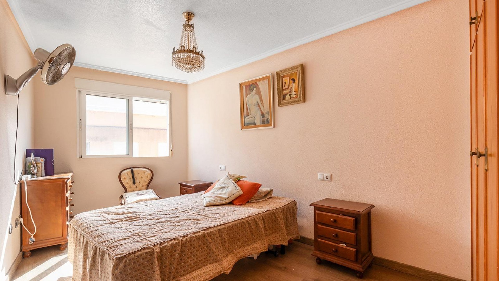 Herverkoop - Apartement Flat -
Torrevieja - Estacion de autobuses