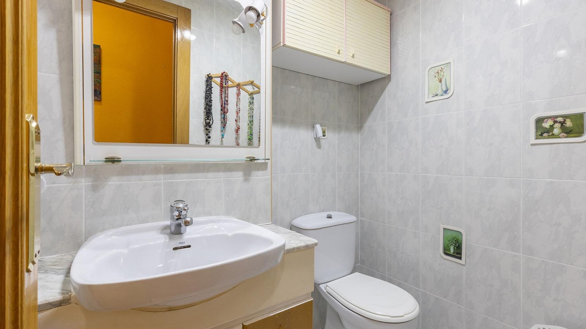 Herverkoop - Apartement Flat -
Torrevieja - Estacion de autobuses