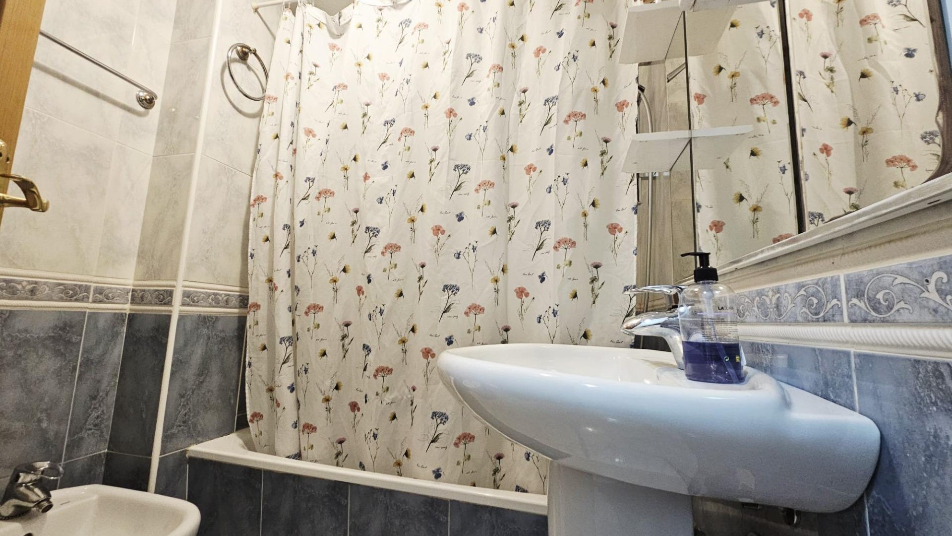 Herverkoop - Apartement Flat -
Torrevieja - Estacion de autobuses