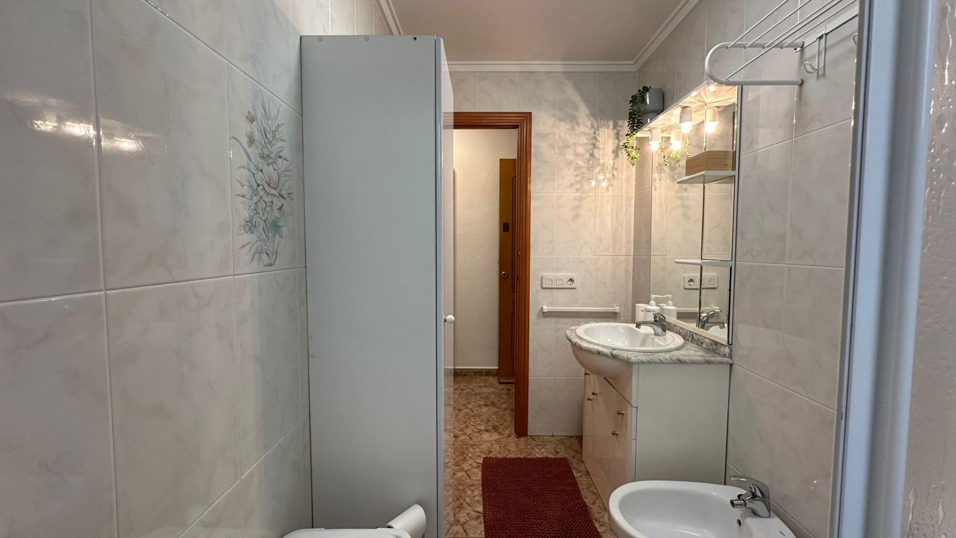 Herverkoop - Apartement Flat -
Torrevieja - Estacion de autobuses