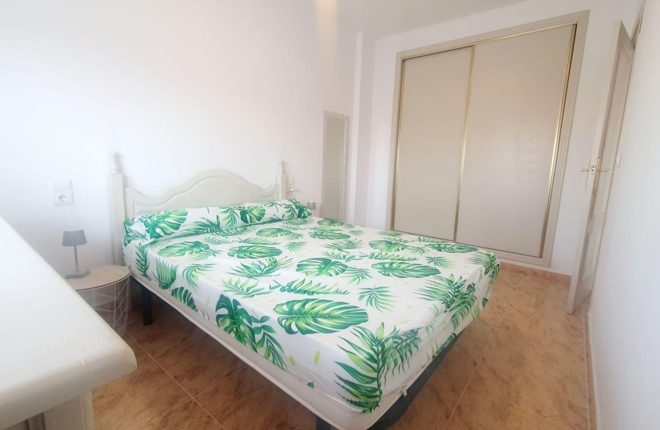 Herverkoop - Apartement Flat -
Torrevieja - Estacion de autobuses