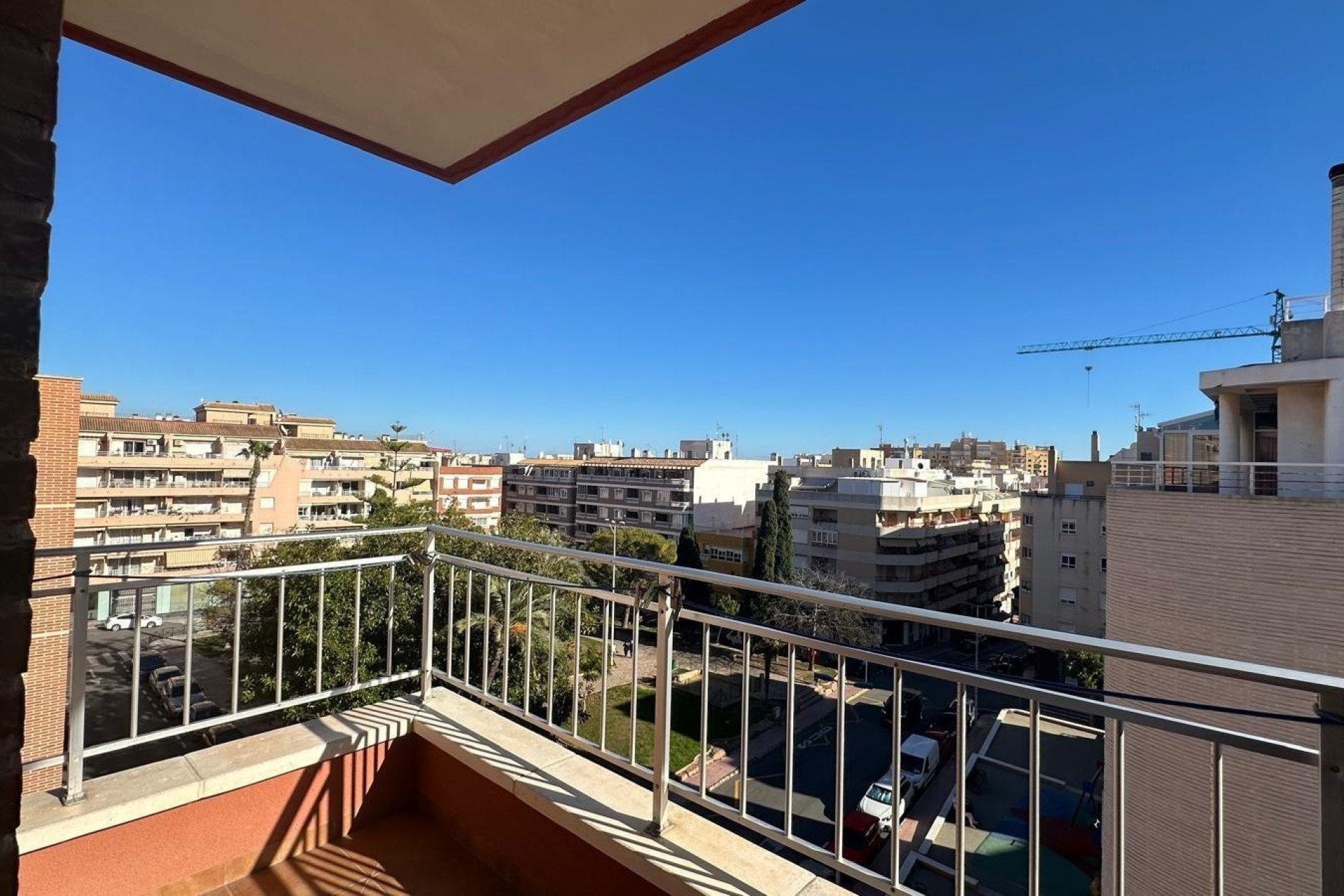 Herverkoop - Apartement Flat -
Torrevieja - Estacion de autobuses
