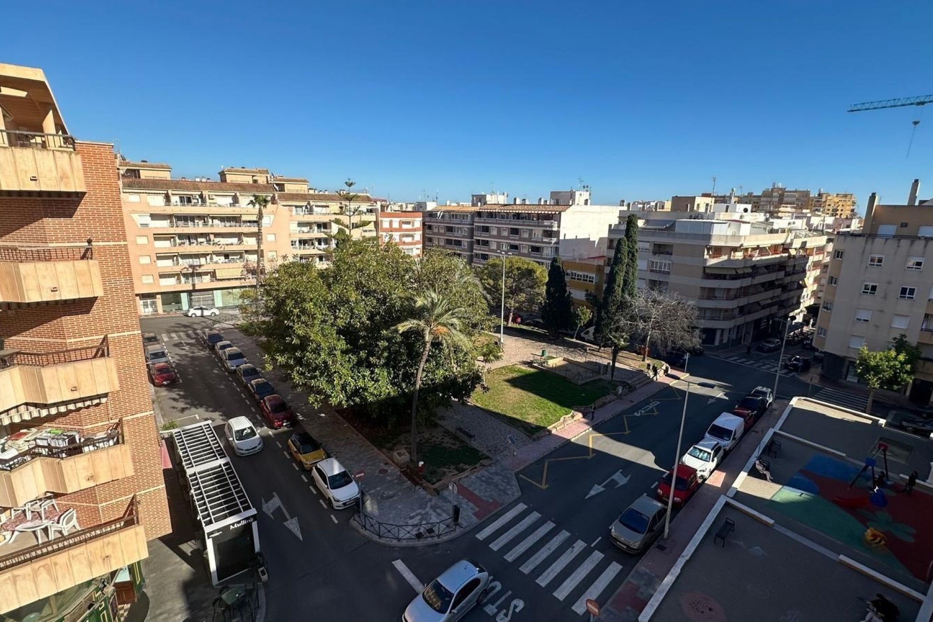 Herverkoop - Apartement Flat -
Torrevieja - Estacion de autobuses