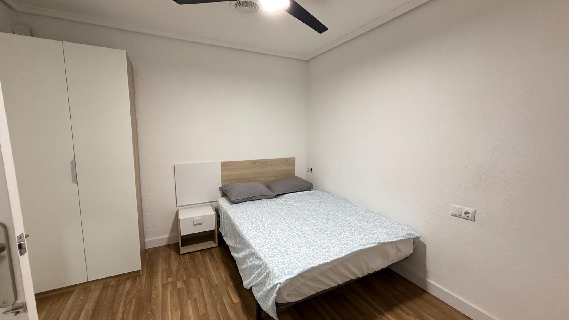 Herverkoop - Apartement Flat -
Torrevieja - Habaneras