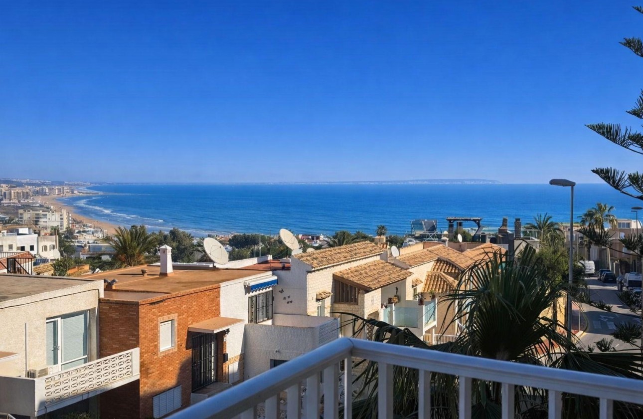 Herverkoop - Apartement Flat -
Torrevieja - La Mata