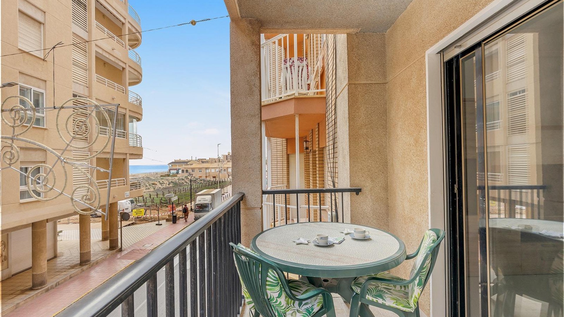Herverkoop - Apartement Flat -
Torrevieja - La Mata