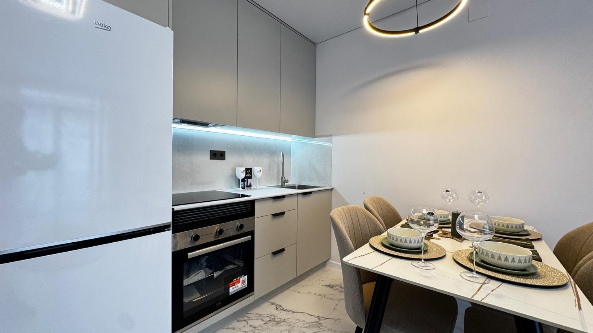 Herverkoop - Apartement Flat -
Torrevieja - La Siesta - El Salado - Torreta