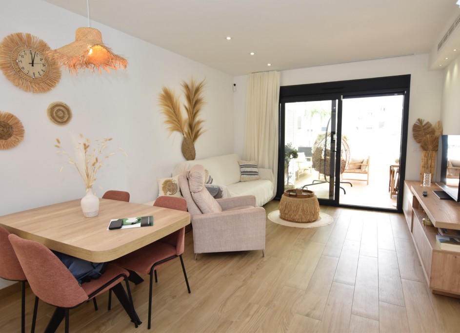 Herverkoop - Apartement Flat -
Torrevieja - Los Balcones