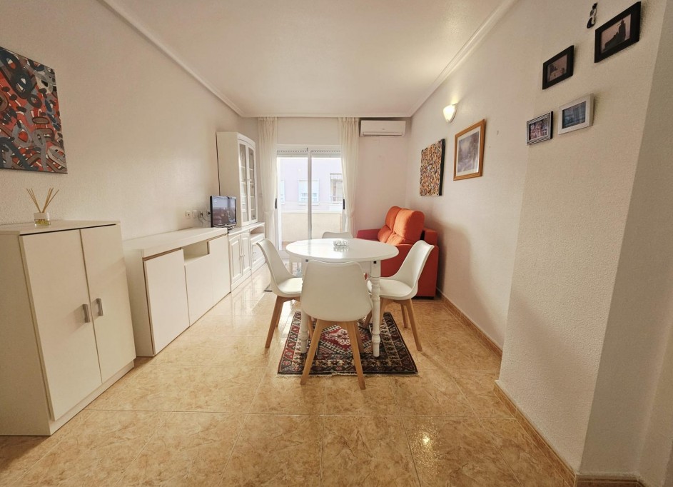 Herverkoop - Apartement Flat -
Torrevieja - Parque de las Naciones