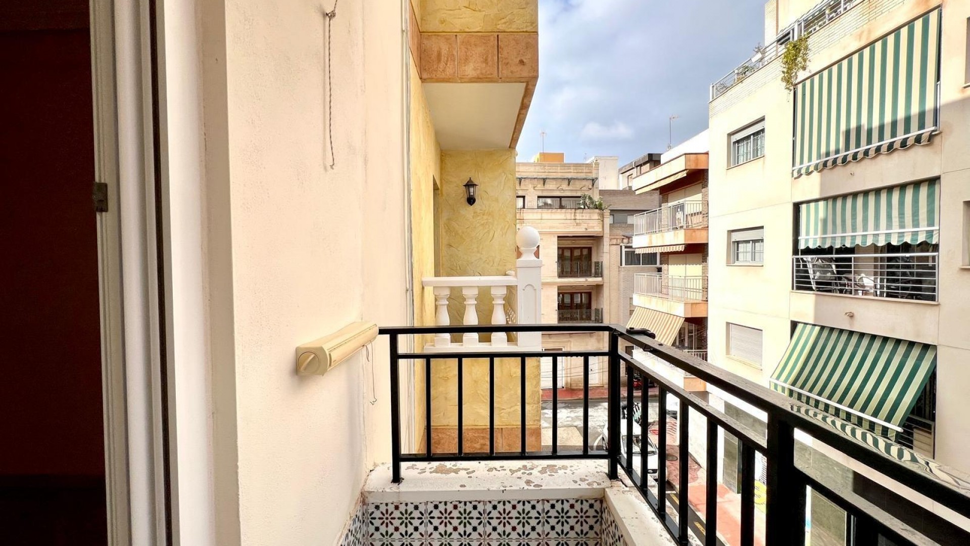 Herverkoop - Apartement Flat -
Torrevieja - Paseo maritimo