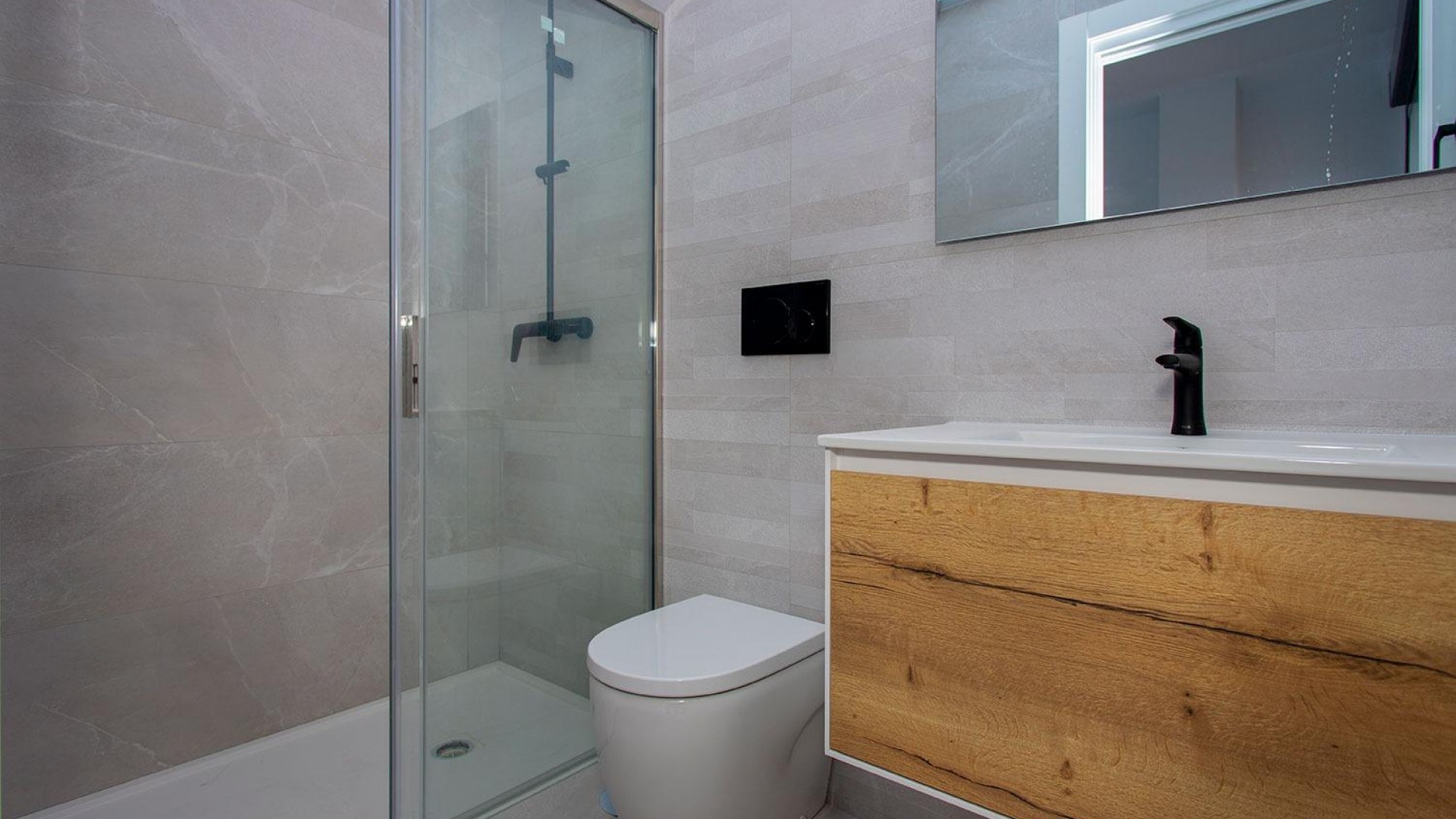 Herverkoop - Apartement Flat -
Torrevieja - Paseo maritimo