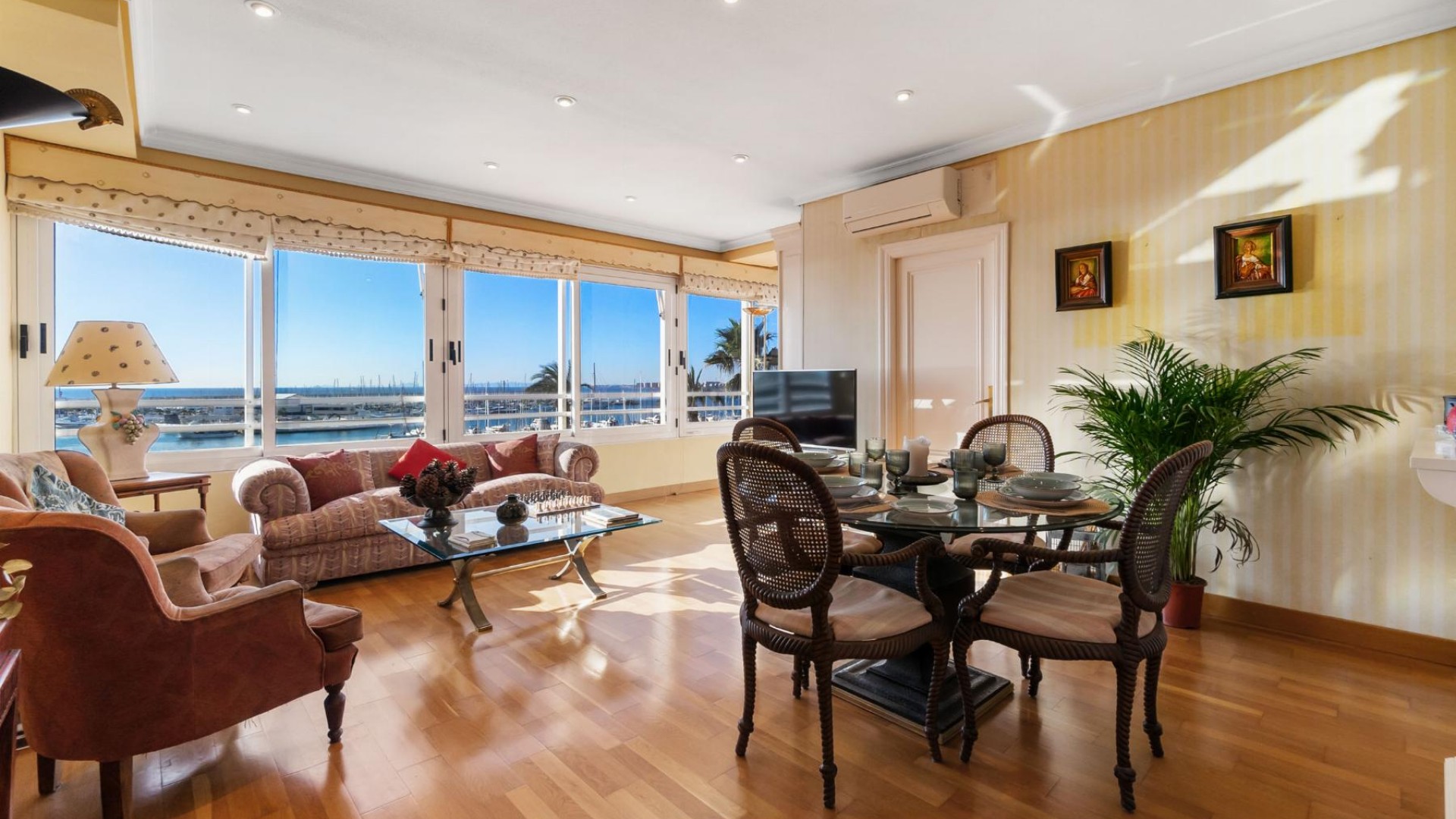 Herverkoop - Apartement Flat -
Torrevieja - Piscinas naturales