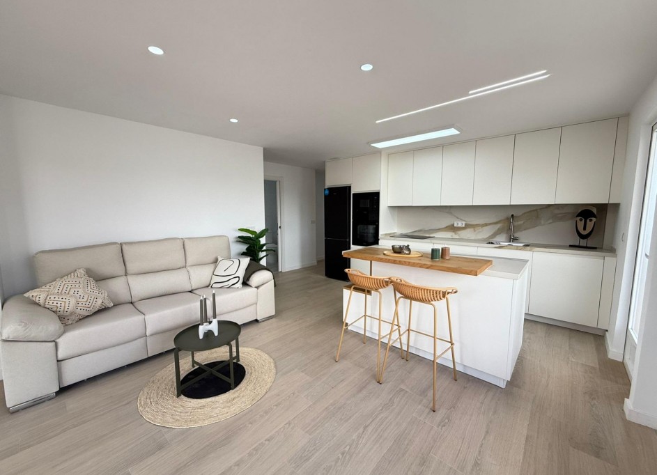 Herverkoop - Apartement Flat -
Torrevieja - Playa de los Naufragos