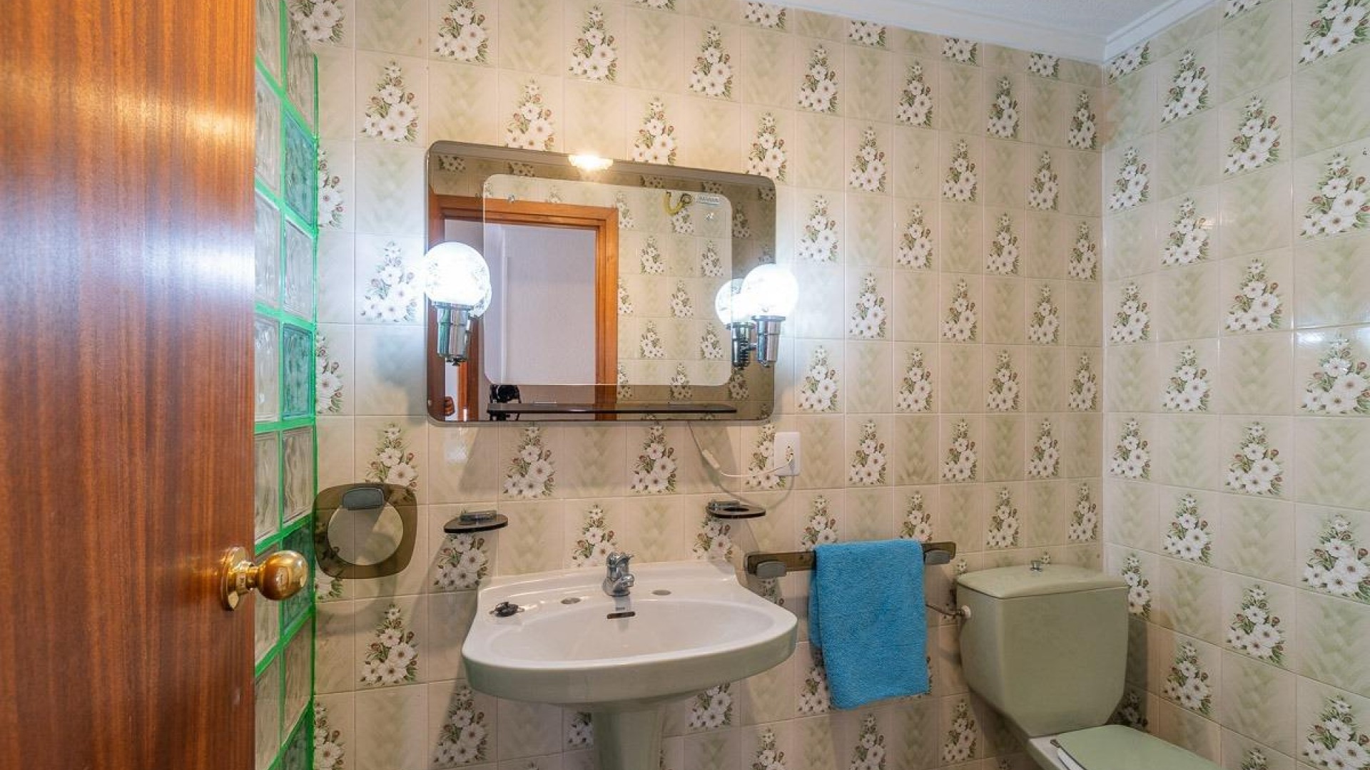 Herverkoop - Apartement Flat -
Torrevieja - Playa de los Naufragos