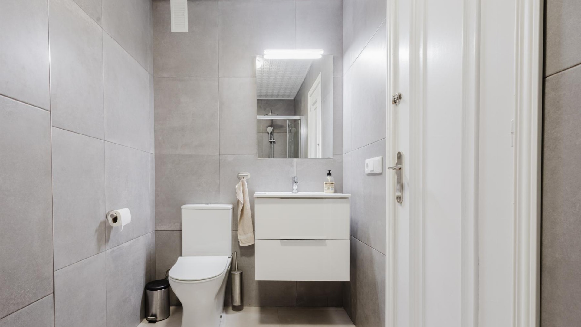 Herverkoop - Apartement Flat -
Torrevieja - Playa del Acequión