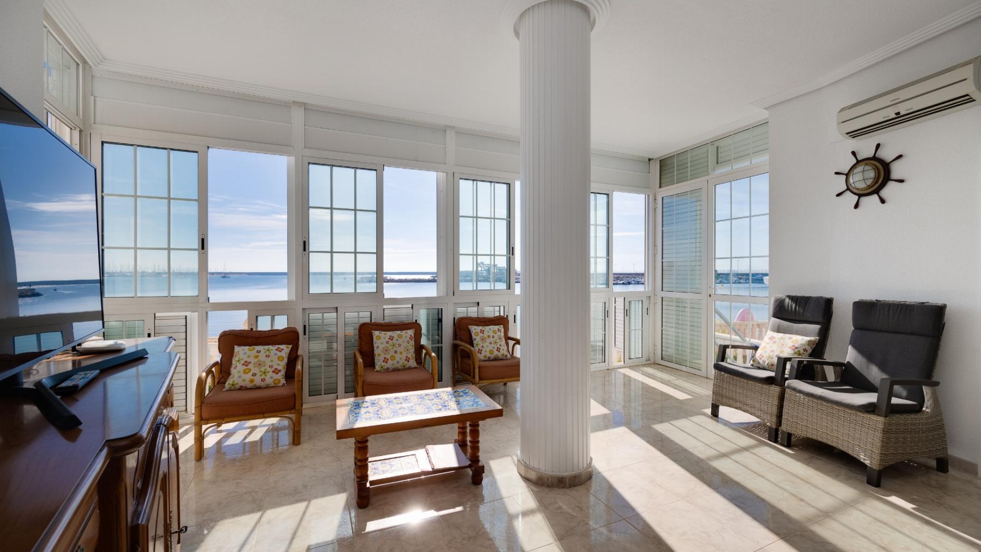 Herverkoop - Apartement Flat -
Torrevieja - Playa del Acequión