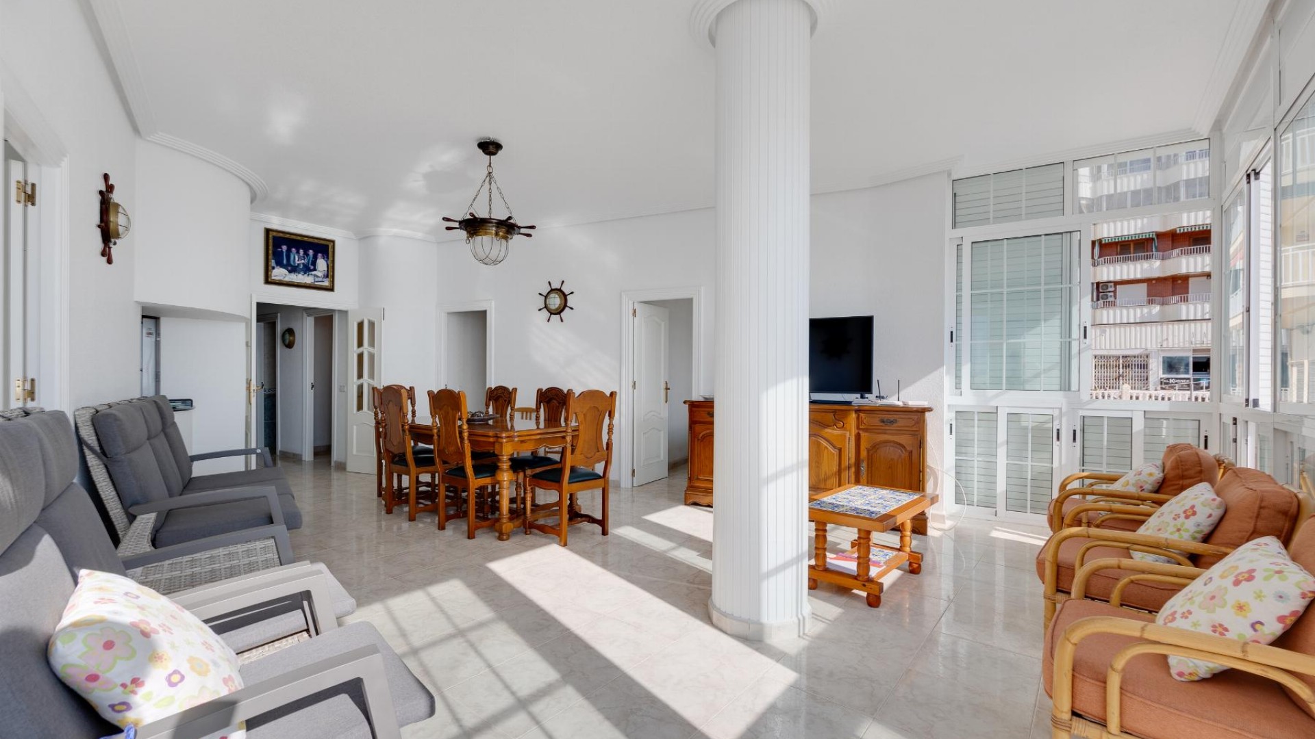 Herverkoop - Apartement Flat -
Torrevieja - Playa del Acequión