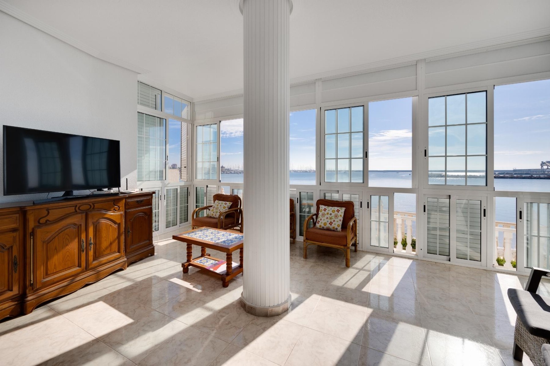 Herverkoop - Apartement Flat -
Torrevieja - Playa del Acequión