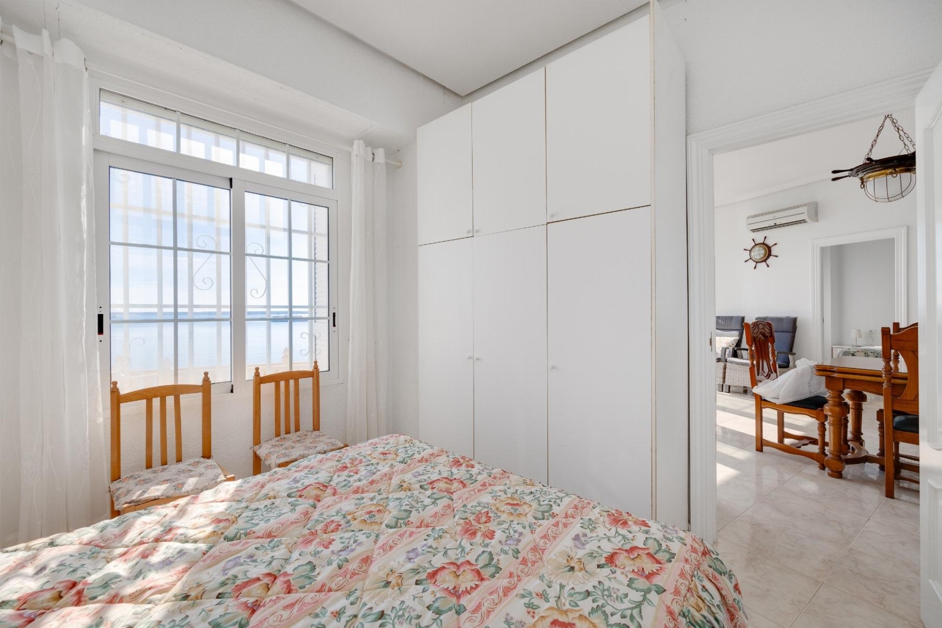 Herverkoop - Apartement Flat -
Torrevieja - Playa del Acequión