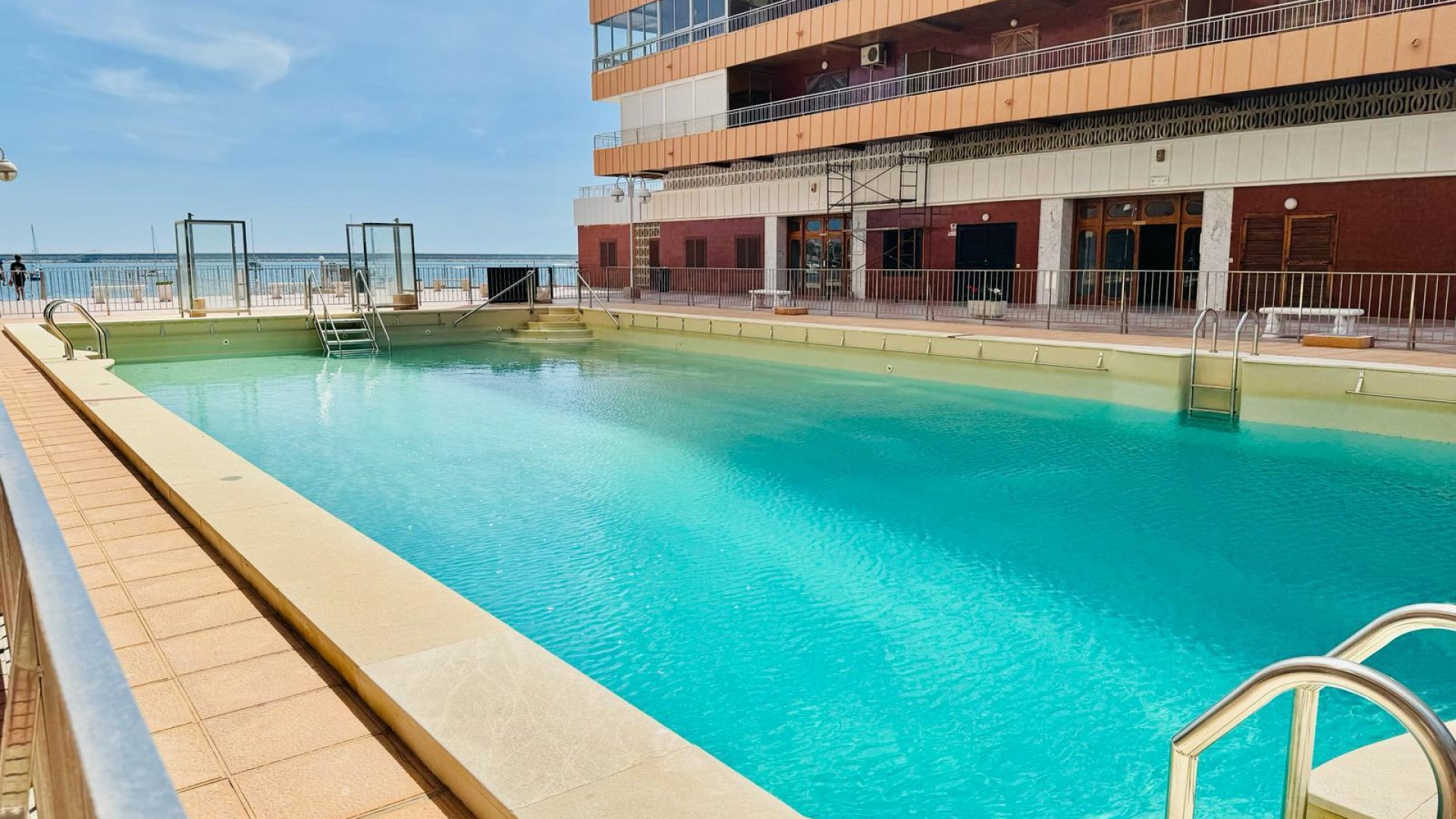 Herverkoop - Apartement Flat -
Torrevieja - Playa del Acequión