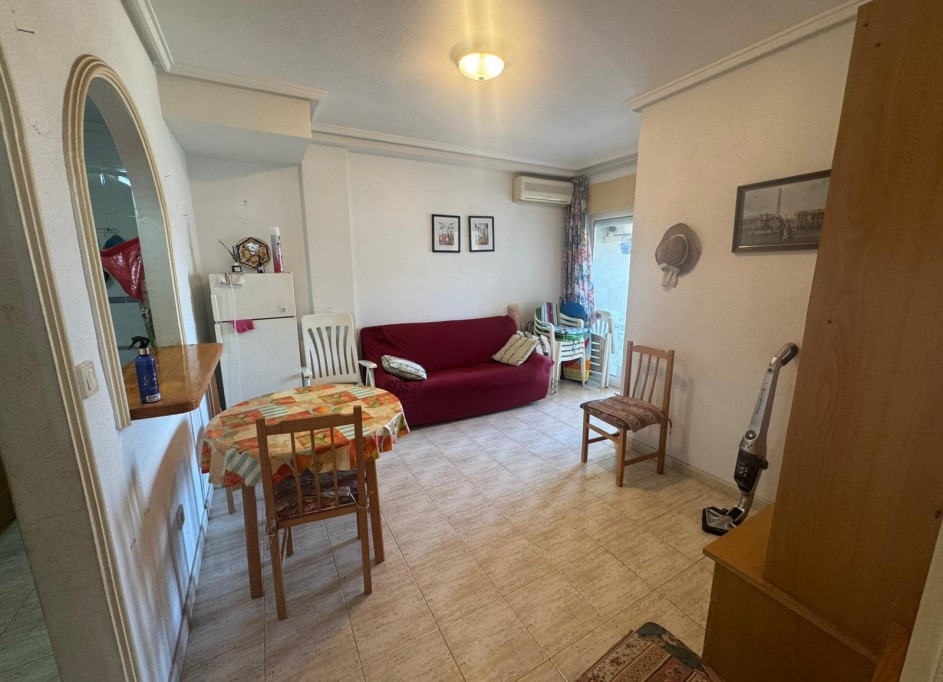 Herverkoop - Apartement Flat -
Torrevieja - Playa del Acequión