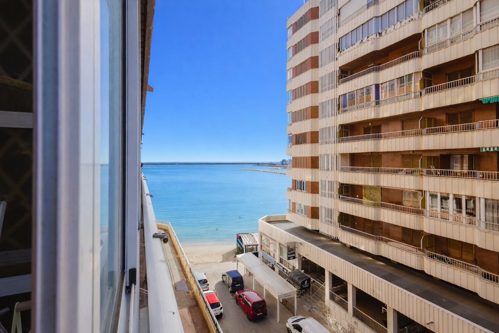 Herverkoop - Apartement Flat -
Torrevieja - Playa del Acequión