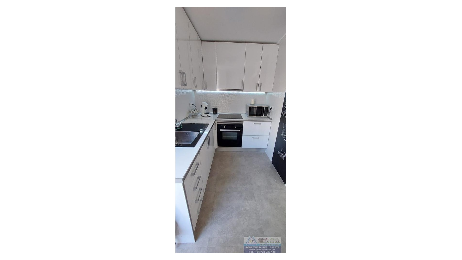 Herverkoop - Apartement Flat -
Torrevieja - Playa del Acequión