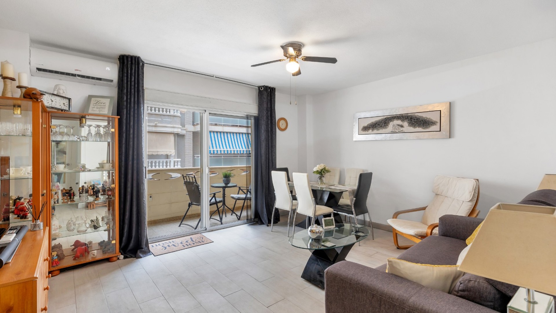 Herverkoop - Apartement Flat -
Torrevieja - Playa del Cura