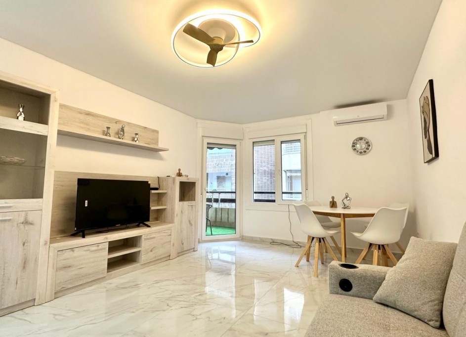 Herverkoop - Apartement Flat -
Torrevieja - Playa del cura