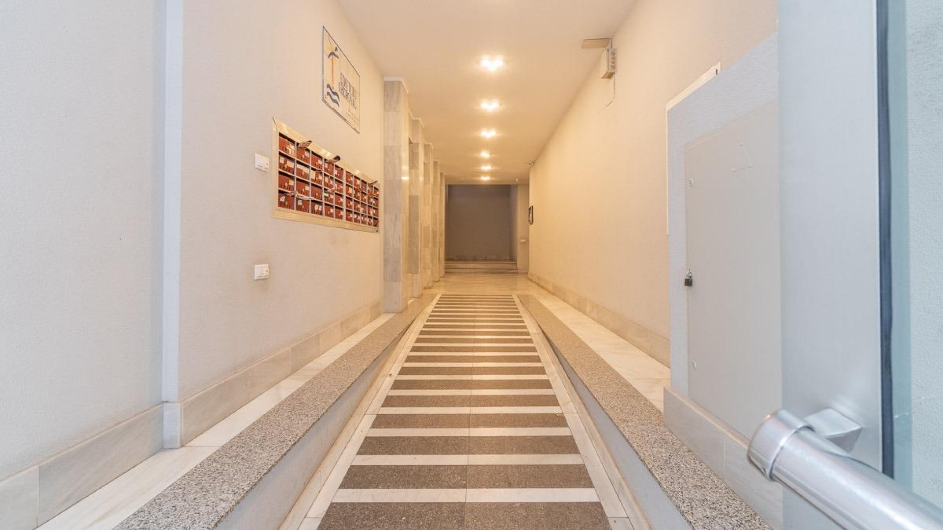 Herverkoop - Apartement Flat -
Torrevieja - Playa del cura