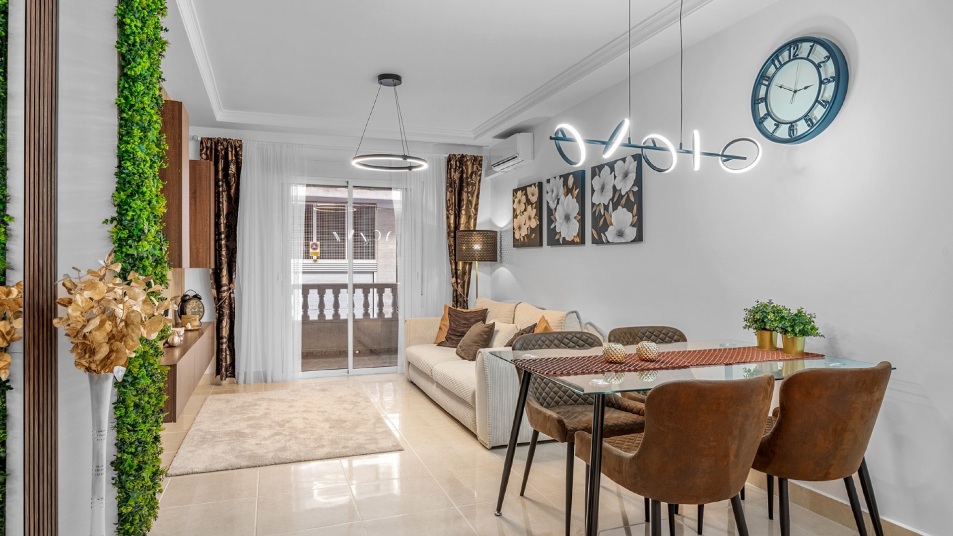 Herverkoop - Apartement Flat -
Torrevieja - Playa del Cura