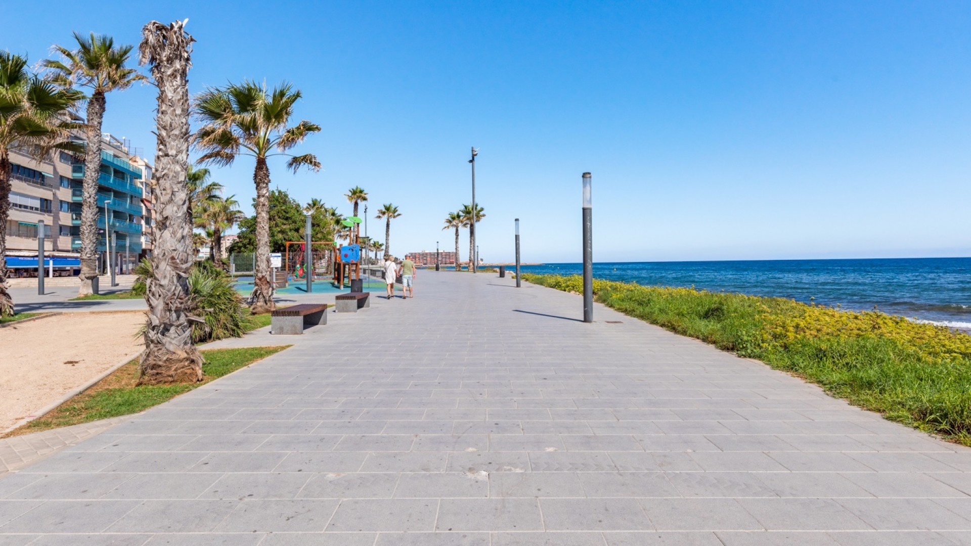 Herverkoop - Apartement Flat -
Torrevieja - Playa del Cura